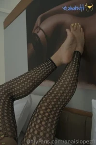 Anaislopezff - amor en este video disfrute de la musica provocarte con