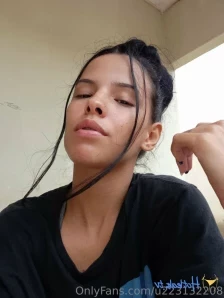 U223132208 - Assista com áudio Divirta-se Muito em breve estaremos