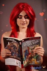 Annmossy - A free booty pic in my new outfit My way of saying THANK