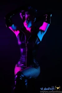 Annmossy - Hello sexy peoples I thought I d give you all a special