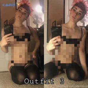 Annmossy - Have a little bts selfie of another sexy and sultry