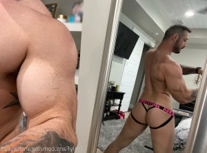 Loganchase28 - Time to shave but before I do here is a hairy tanning