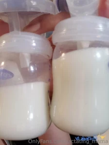 Lactating_mama - Getting all that good stuff out