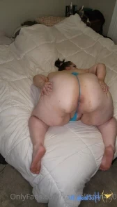 Katnipkitten420 - 23 minute long video I m sitting at home waiting for