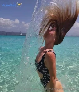Meditatewithmeg - Sometimes you just need to dance it out xx Meg