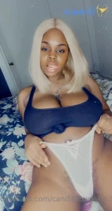 Candibrownskin23 - I need a good tounge that s going to lick every