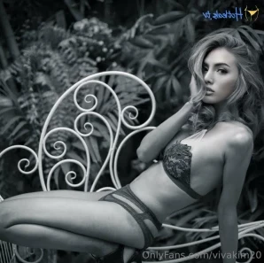 Vivakimtsbkk - Have you ever sucked a girls cock