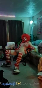 Toony_clown - Honk I was lookin hot tonight gt 3 part 5