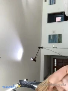 Sarahvandella - Analized