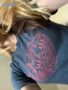 Sarahvandella - Juicy