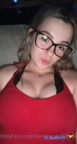 Veronicagoeswild - Kissssss