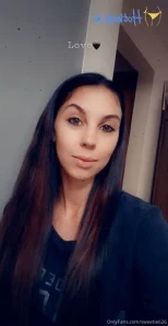 Sweetie626 - Practicing on the pole Tips appreciated