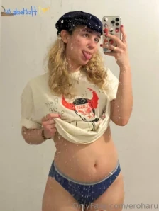 Eroharu - I just finished the quarter but fell ill D YAAAAAY it s just