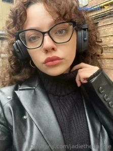 Jadievip - Something that made you smile today