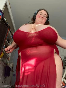 Squishylynxie - Pink cow