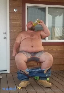 Muddybubbasrock - October Overalls Jocktober