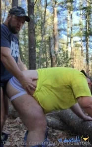 Muddybubbasrock - FULL VIDEO - Blue collar bear back-seat blowjob in