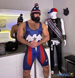 Oscarbear - Happy weekend