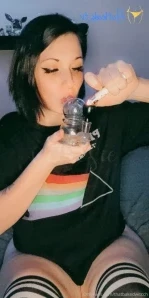 Thatbakedwitcch - Here s to hoping you have a booty-ful weekend