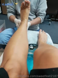 Sweetfeet2187 - A little sparkly wedding fun with a bum ankle