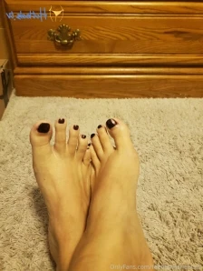 Sweetfeet2187 - Will be out of commission for a bit Apologies my loves