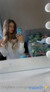 Gabbydealmeida - Hello my hotties This week is gonna be extra Special