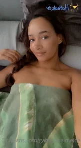 Gabbydealmeida - Let me be Ur Sunshine What would u do with me in