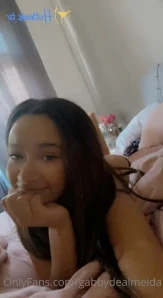 Gabbydealmeida - Ich wünsche euch einen sexy Sunday