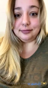 Lisaloussbbw - Playing with my belly is such a massive turn-on it