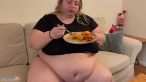 Lisaloussbbw - Getting to rub ssbbwroxxie s body all over was such a