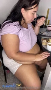 Chubbyprincess_98 - Belly obsession