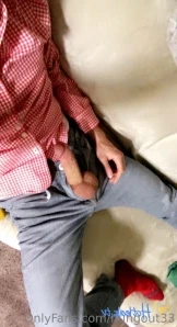 Hungout33 - 2nd orgasm of the day and I was still so horny I missed