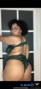 Junglecreams - Swipe for surprise Should I go live tonight If I do it