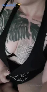 Voodoovixen - Such a cheeky tllittle tease 