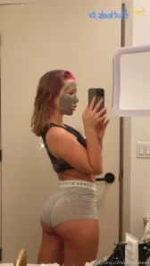 Riinablakeee - Know you wanna see more