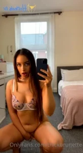 Thickbrunette - Cosy day Come join me part 1