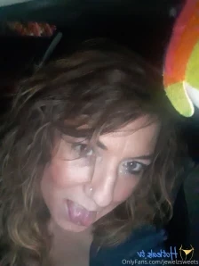 Jewelzsweets - Spread pussy n ass mmmmmm