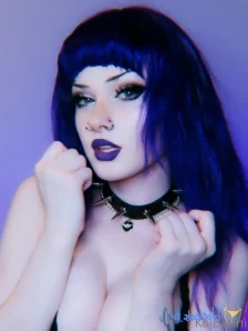 Spookbunni - Who else enjoys swimming