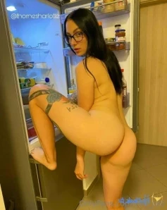 Eve_tati - This girl shawtnes is like a devil in an angel image She