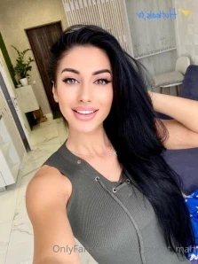 Mari.mis - Honey did you video my pinned post I command you to play me