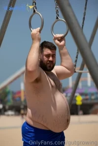 Gutgrowing - LA 2018 Fatty by the pool Yes People were staring