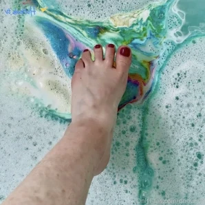 Drlovejoy - Message me and let me know if you want to smell my sweaty part 4