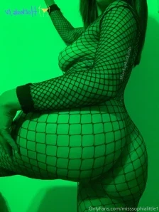 Misssophialittle1 - I was SO horny all day i could not wait to get