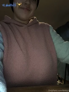 Fenbyz - would y all tune in if I started to cam what sites do you