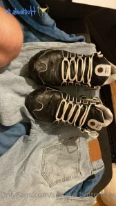 Sneakerbottom_wue - Shox on dsq Jeans I love it