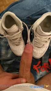 Sneakerbottom_wue - Fuckin Tn Taxis part 2