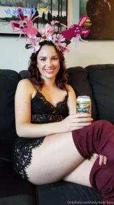 Only-beer-fans - Crossroads Brewing Pale Ale strip tease for my