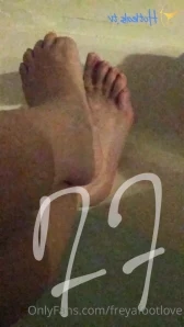 Freyafootlove - Keep dreaming DM to buy pic Custom pics and videos