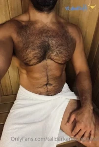 Talldarkandsingledad - This ass needs some attention after my workout