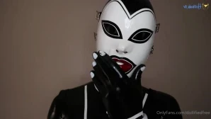 Dollifiedfree - Happy Hope you wear some good masks tonight Now come